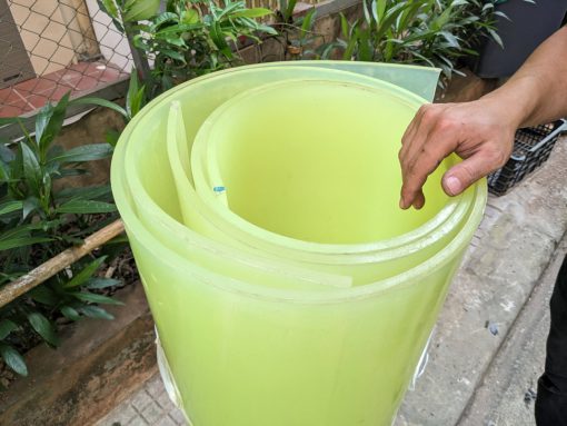 Tấm nhựa PU dày 2 ly (2mm) - Hình ảnh 2