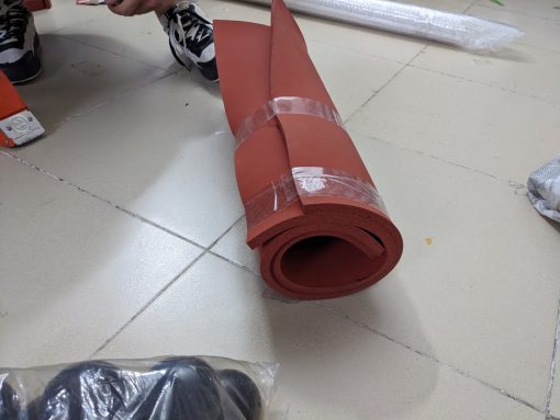 Tấm cao su xốp đỏ silicone dày 10 ly - Hình ảnh 2