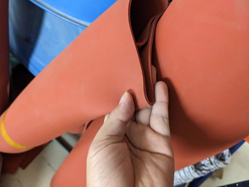 Tấm cao su xốp đỏ silicone dày 15 ly - Hình ảnh 3