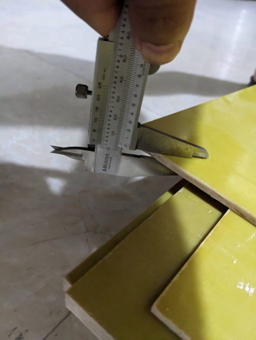 Tấm phíp vàng Epoxy dày 20 ly (20mm) - Hình ảnh 2